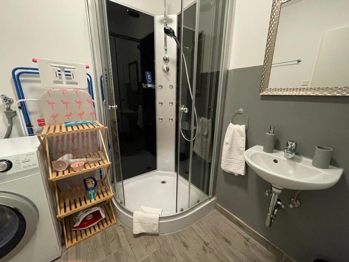 Urbansuites - Modern & Zentral In Der - Dein Zuhause In Stuttgart