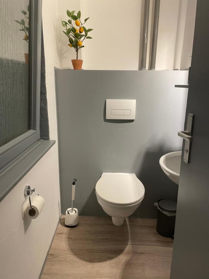 Urbansuites - Modern & Zentral In Der - Dein Zuhause In Appartement Stuttgart