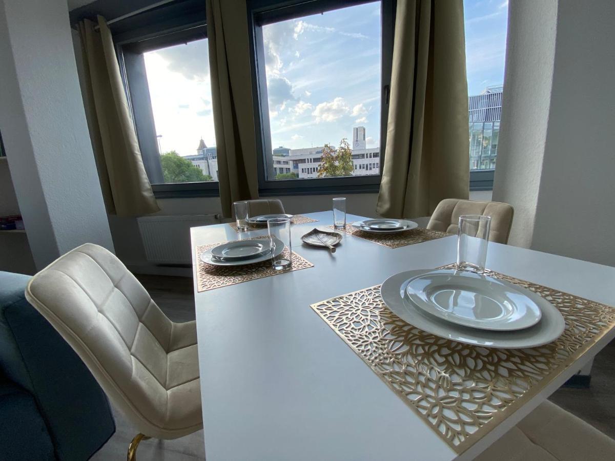 Urbansuites - Modern & Zentral In Der - Dein Zuhause In Stuttgart